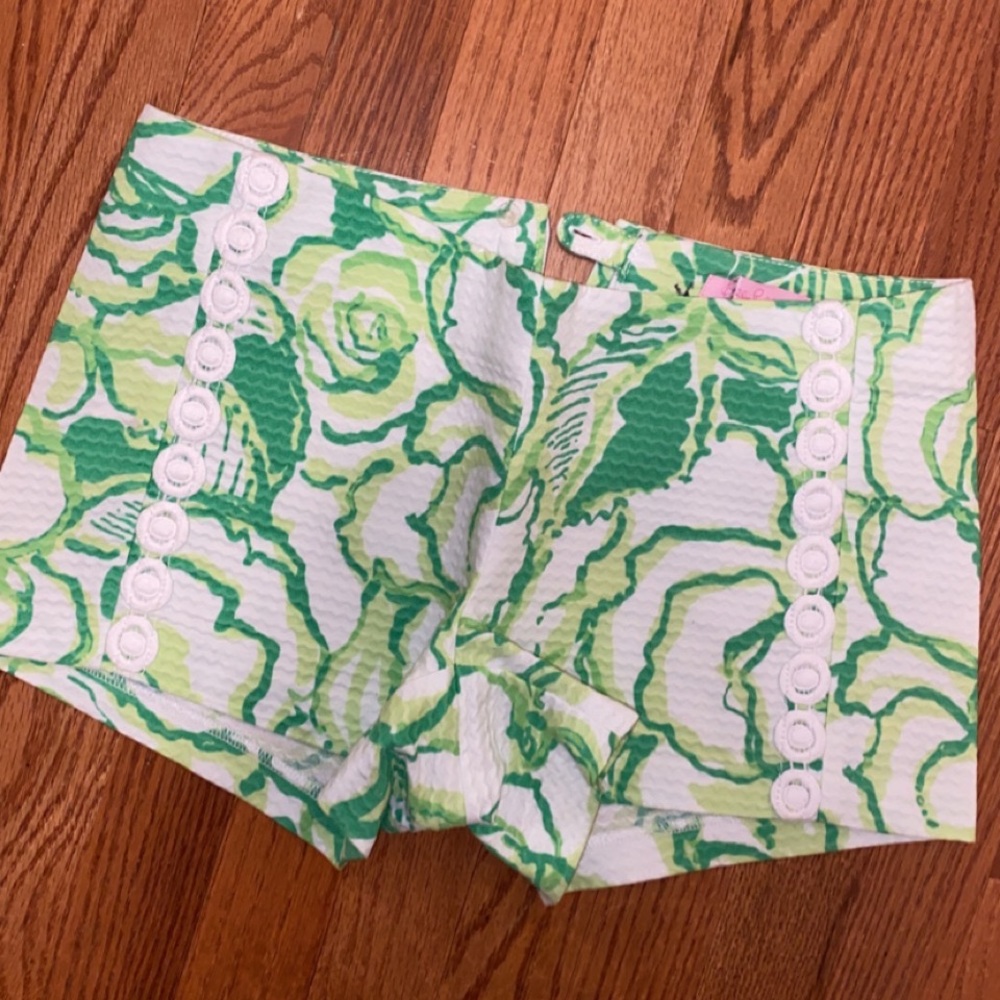 Lilly Pulitzer shorts size 0
